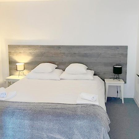 Bed & Bike Zagreb Studio Apartment ภายนอก รูปภาพ